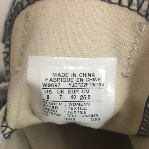 Converse - Picture 5 of 5